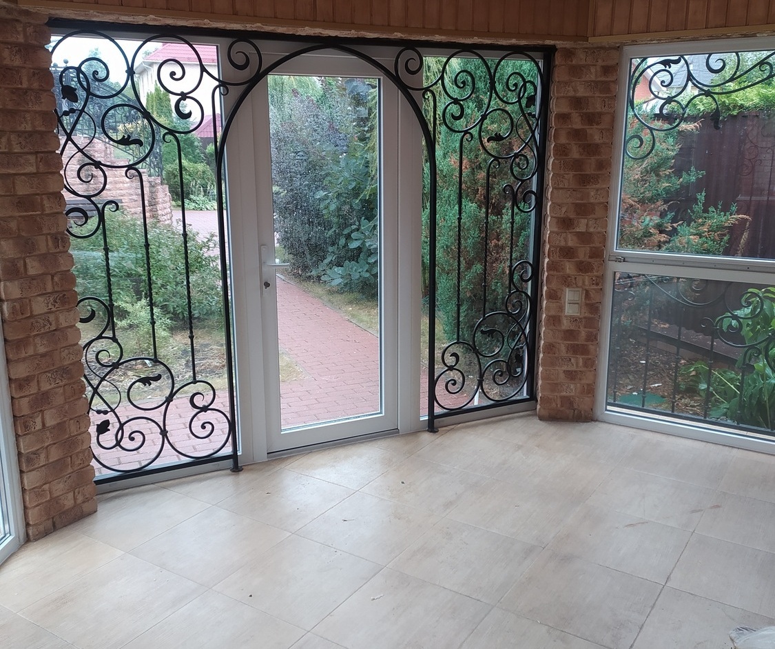 Остекление беседки